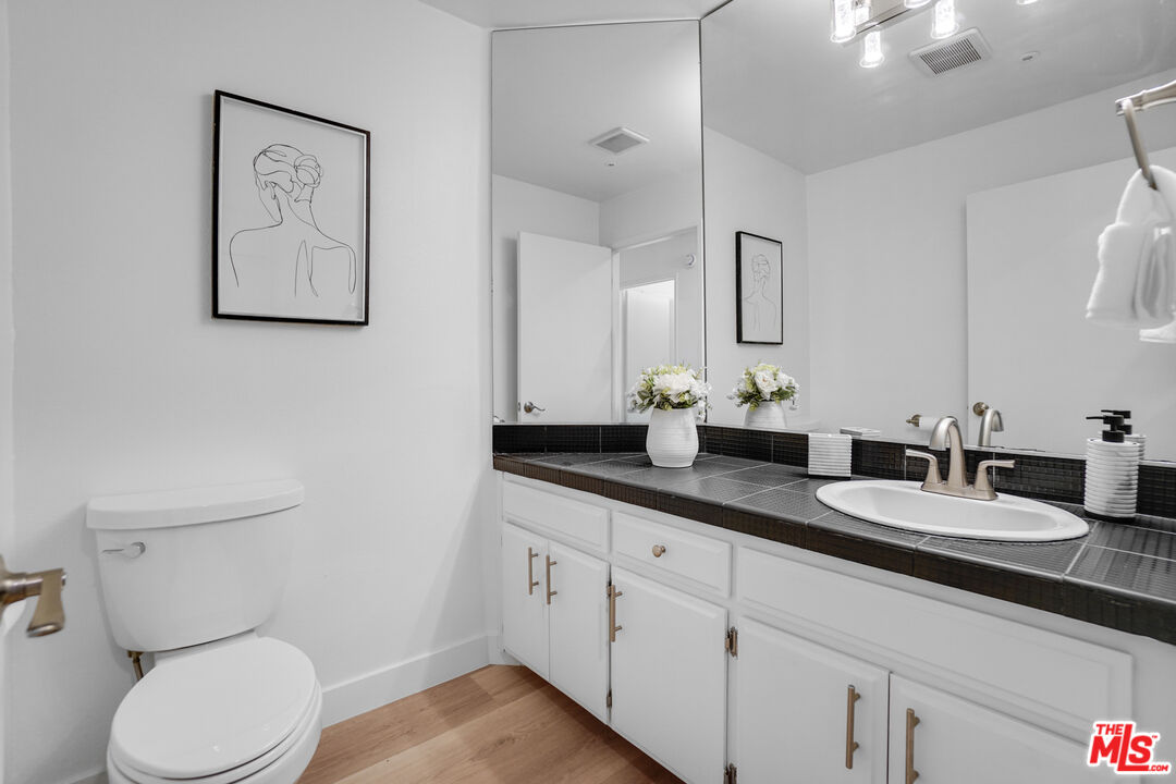 12773 Caswell Ave Unit: 101