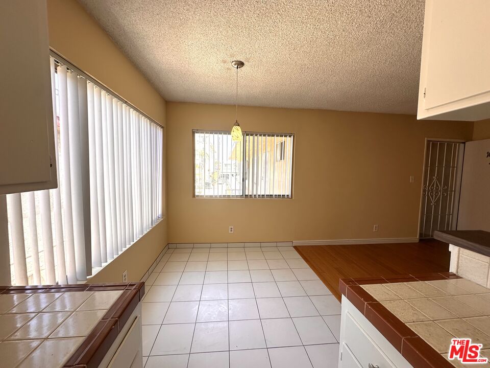 12300 Pacific Ave Unit: 10