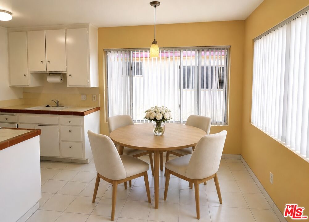 12300 Pacific Ave Unit: 10