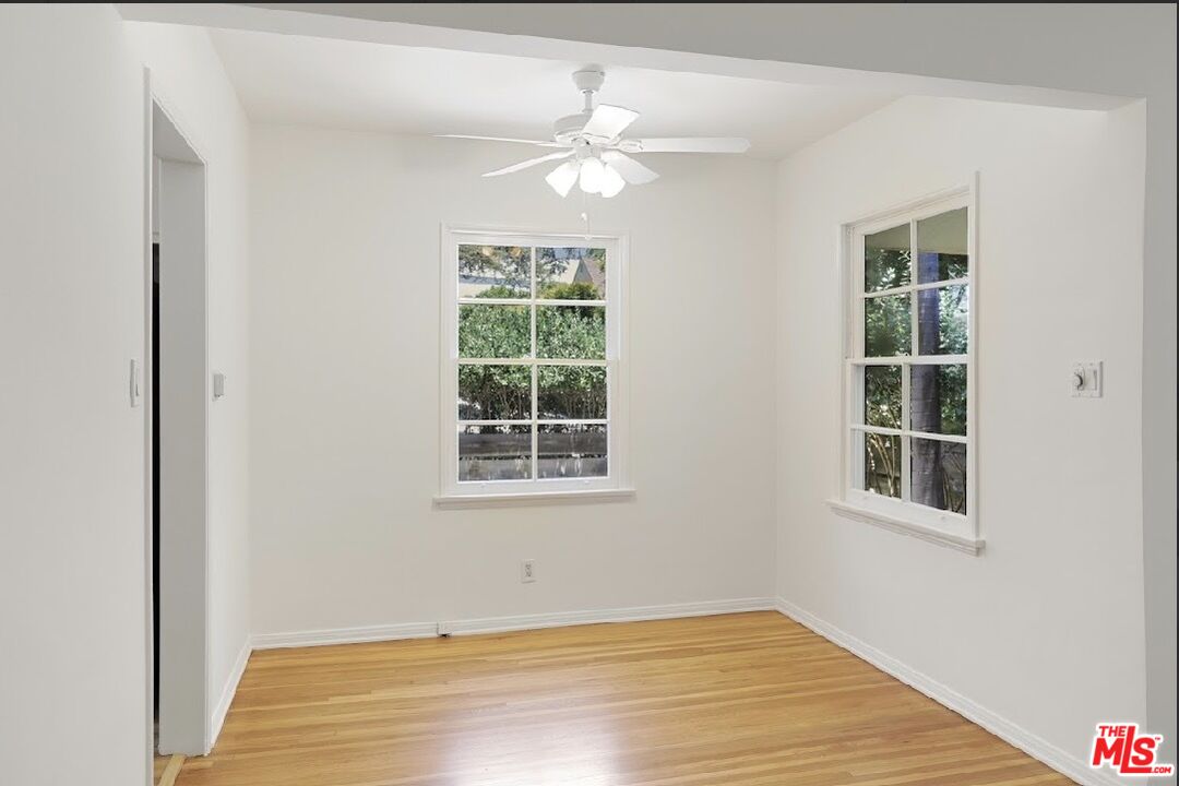 4085 Van Buren Pl