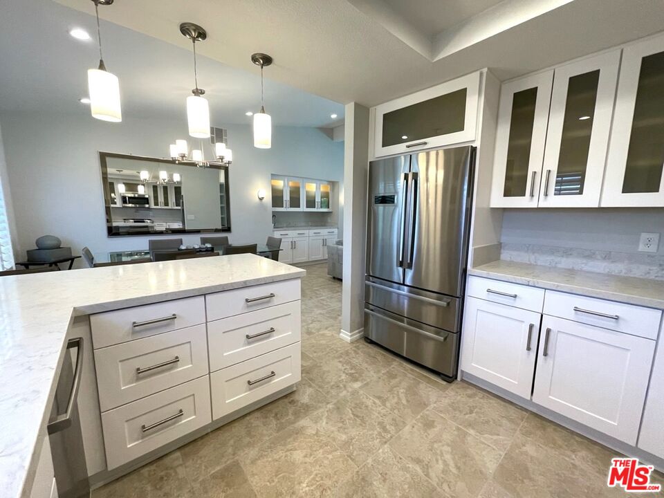 64356 Doral Dr