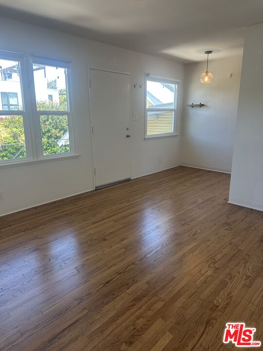 3017 Colorado Ave Unit: C