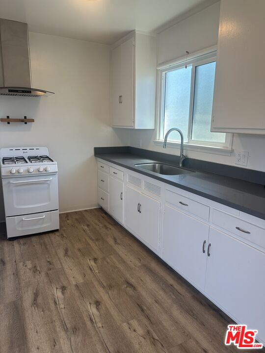 3017 Colorado Ave Unit: C