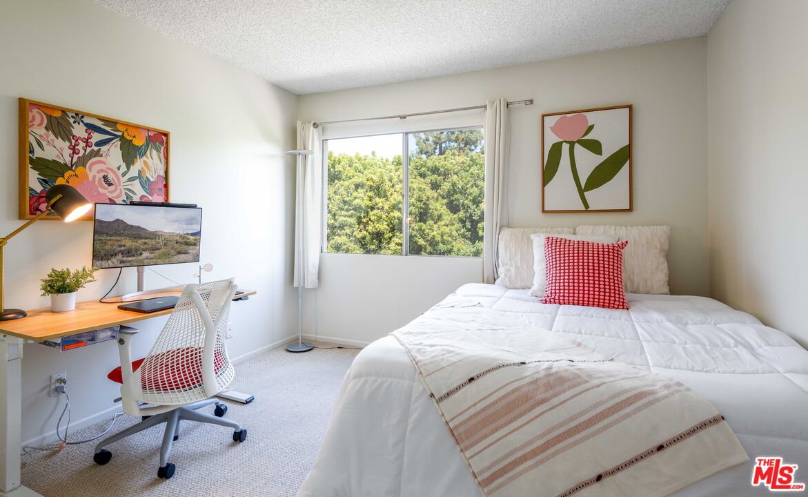 6050 CANTERBURY DR Unit: G228