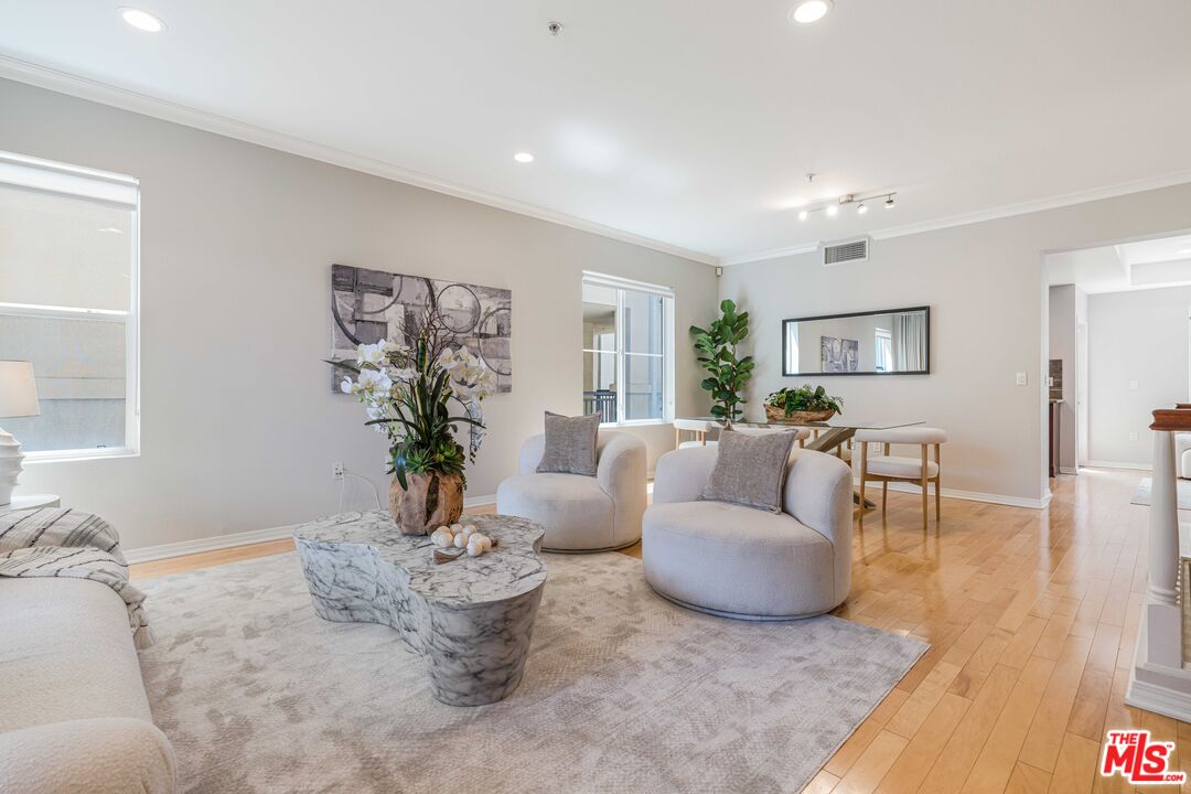 6020 Seabluff Dr Unit: 416