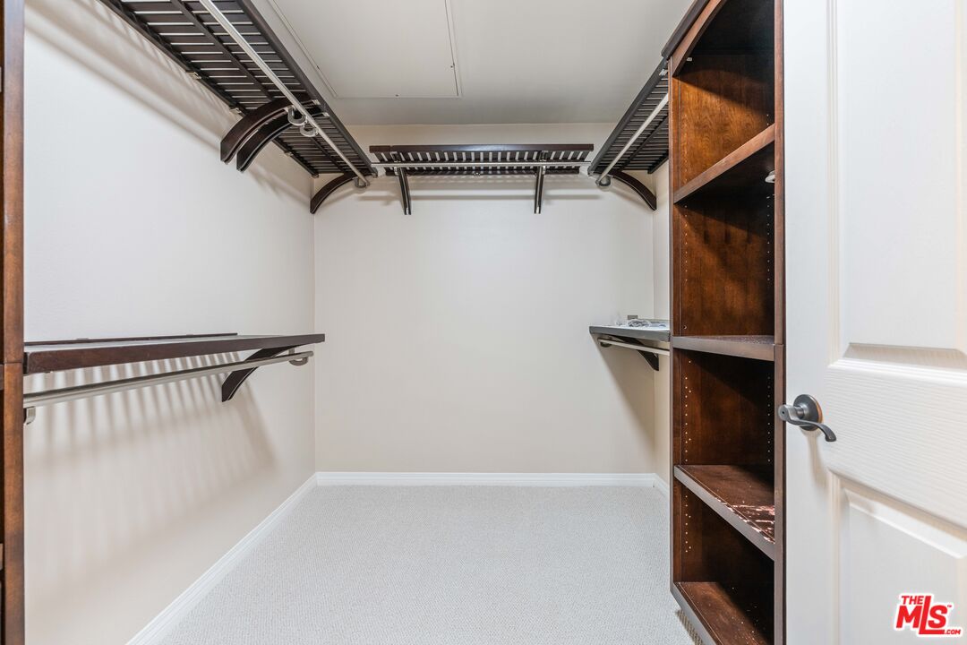 6020 Seabluff Dr Unit: 416