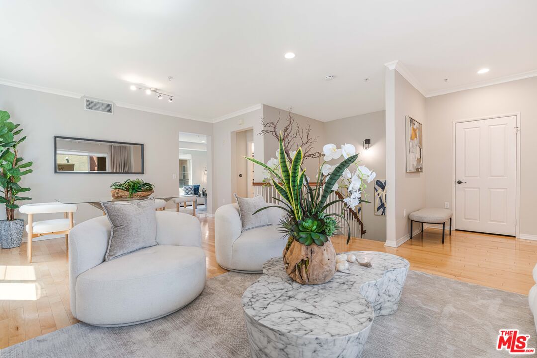 6020 Seabluff Dr Unit: 416