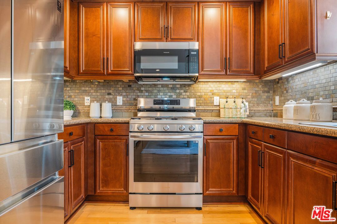 6020 Seabluff Dr Unit: 416