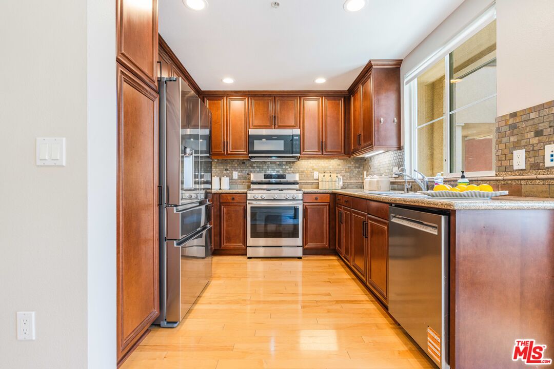 6020 Seabluff Dr Unit: 416