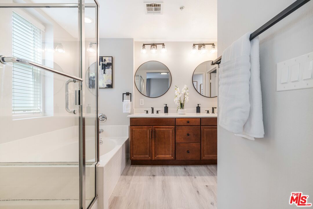 6020 Seabluff Dr Unit: 416