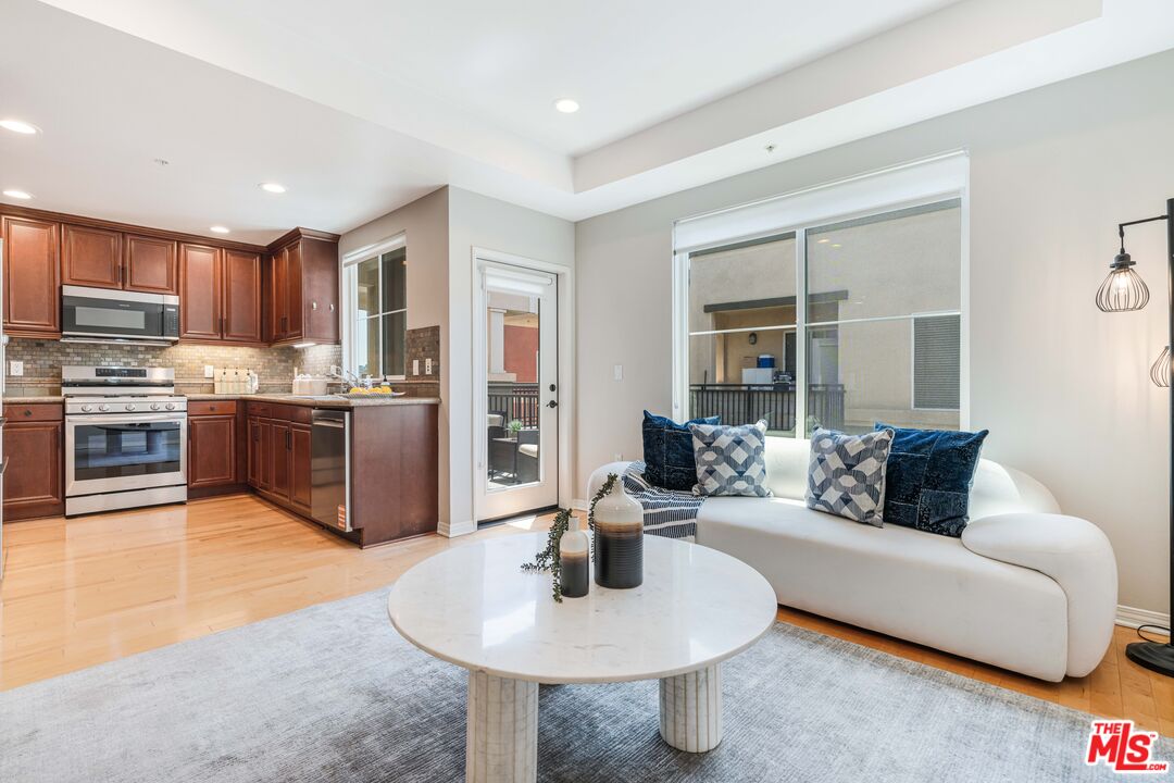 6020 Seabluff Dr Unit: 416