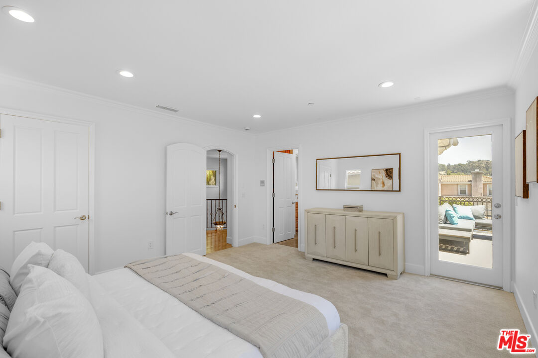 4128 Lincoln Ave