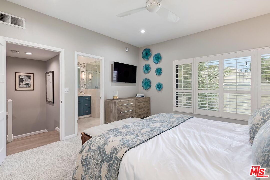 13121 Mindanao Way Unit: 4