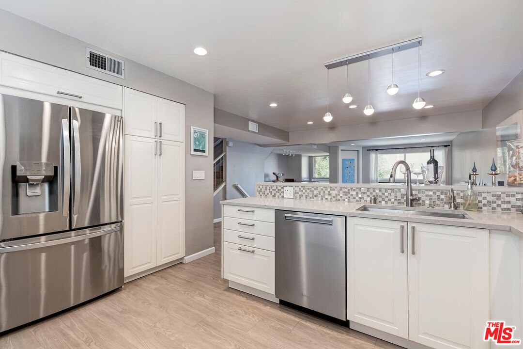 13121 Mindanao Way Unit: 4