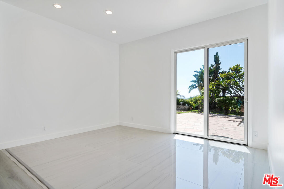 18073 Sandy Cape Dr