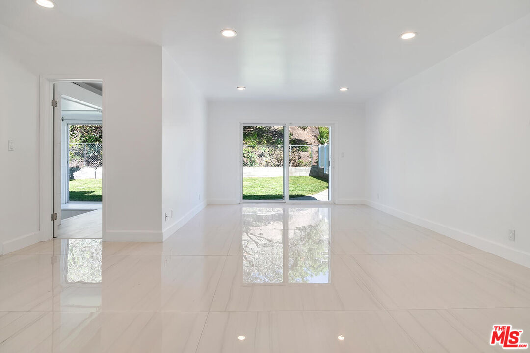 18073 Sandy Cape Dr