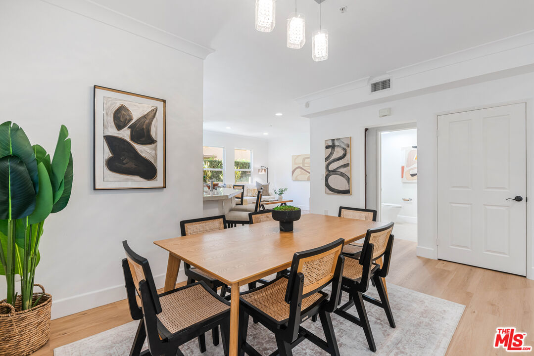 6020 Seabluff Dr Unit: 114