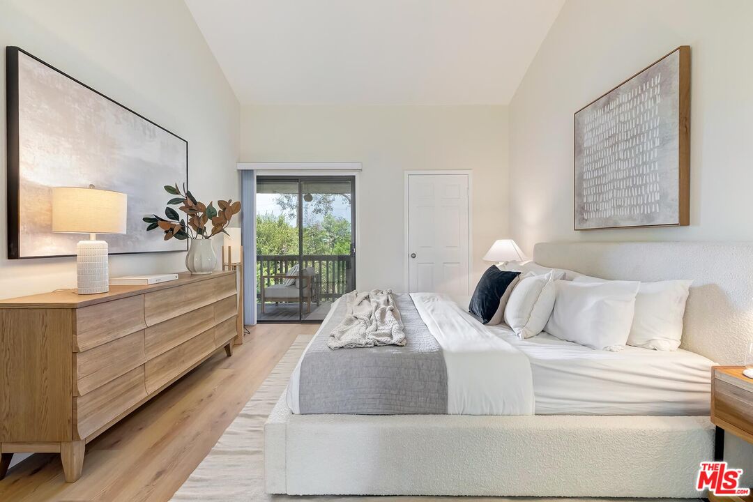 8515 Falmouth Ave Unit: 405