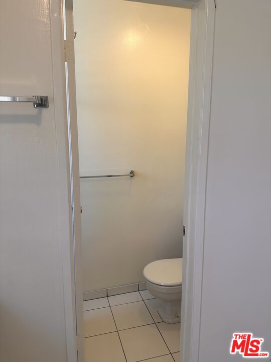 5411 S Centinela Ave Unit: 3