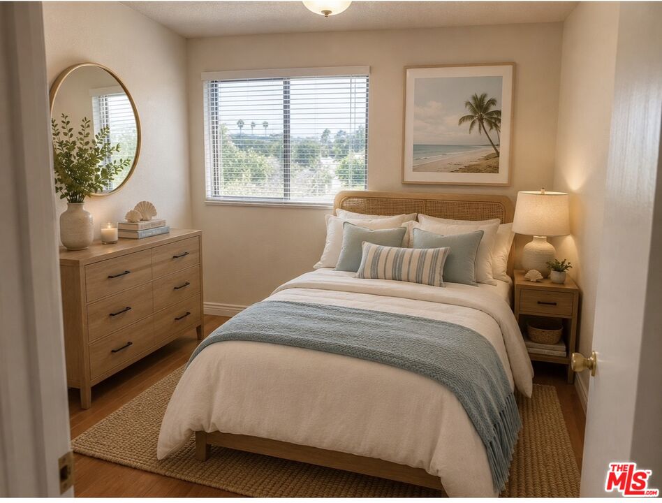 5411 S Centinela Ave Unit: 3