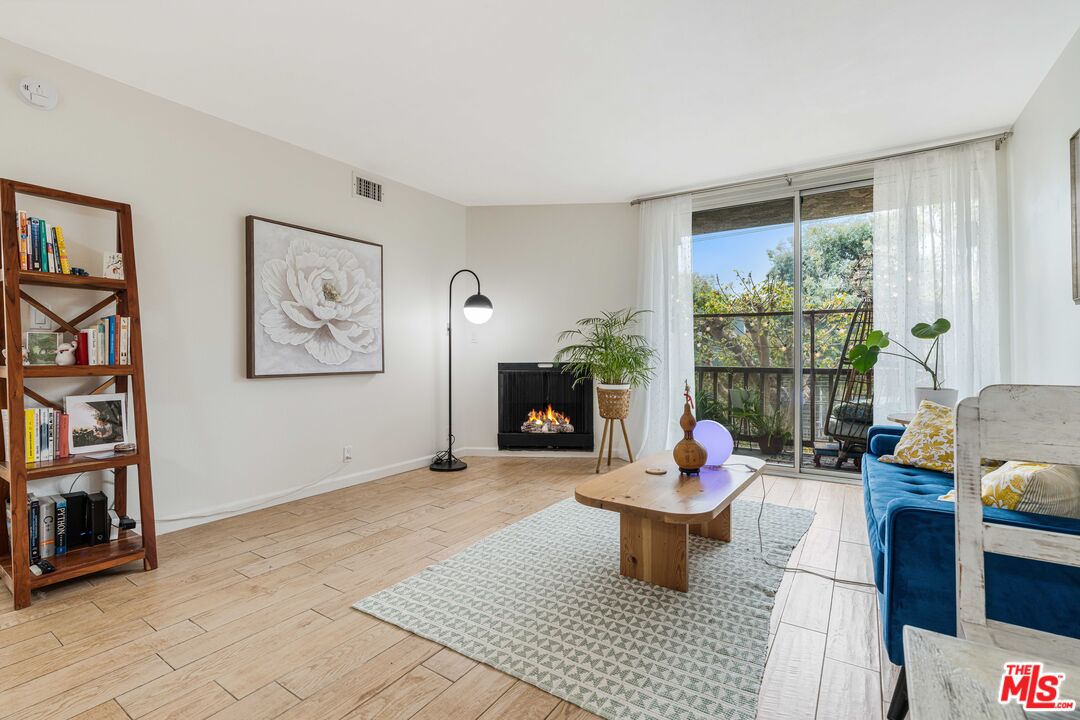 8740 Tuscany Ave Unit: 207