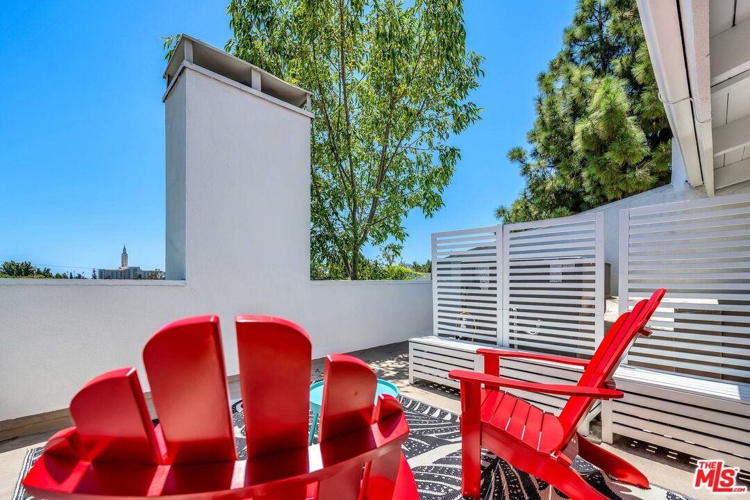 1220 Manning Ave Unit: 3