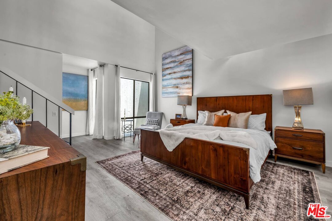 1220 Manning Ave Unit: 3