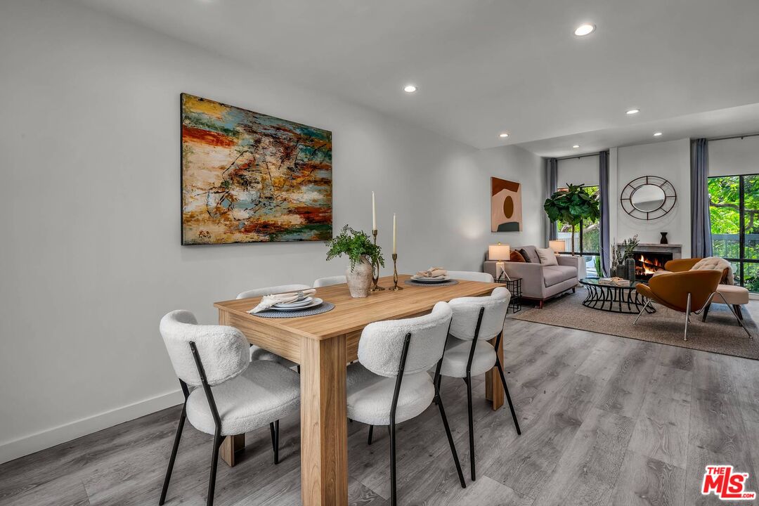 1220 Manning Ave Unit: 3