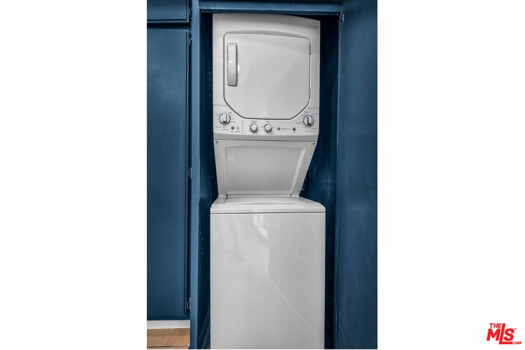 1220 Manning Ave Unit: 3