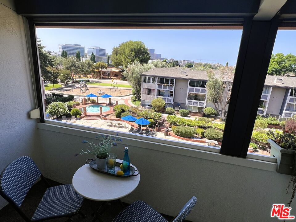 6425 Green Valley Cir Unit: 300