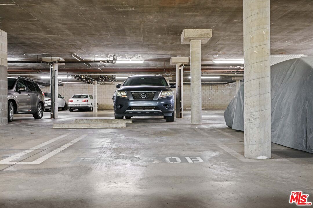 1418 Brett Pl Unit: 205