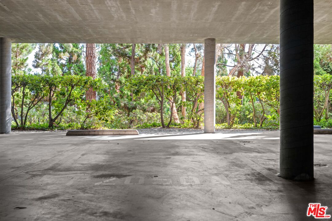 1418 Brett Pl Unit: 205