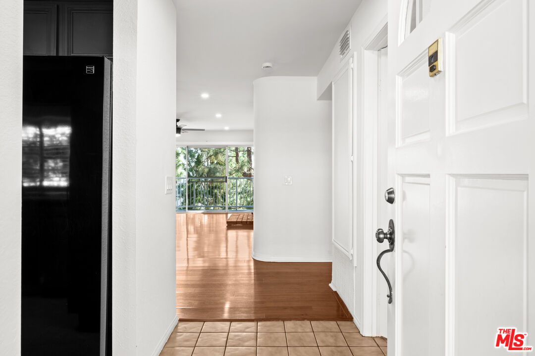 1418 Brett Pl Unit: 205
