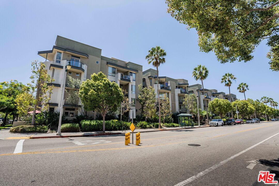 13044 Pacific Promenade Unit: 414