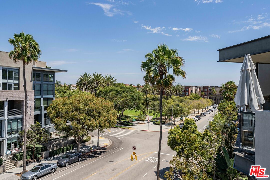 13044 Pacific Promenade Unit: 414