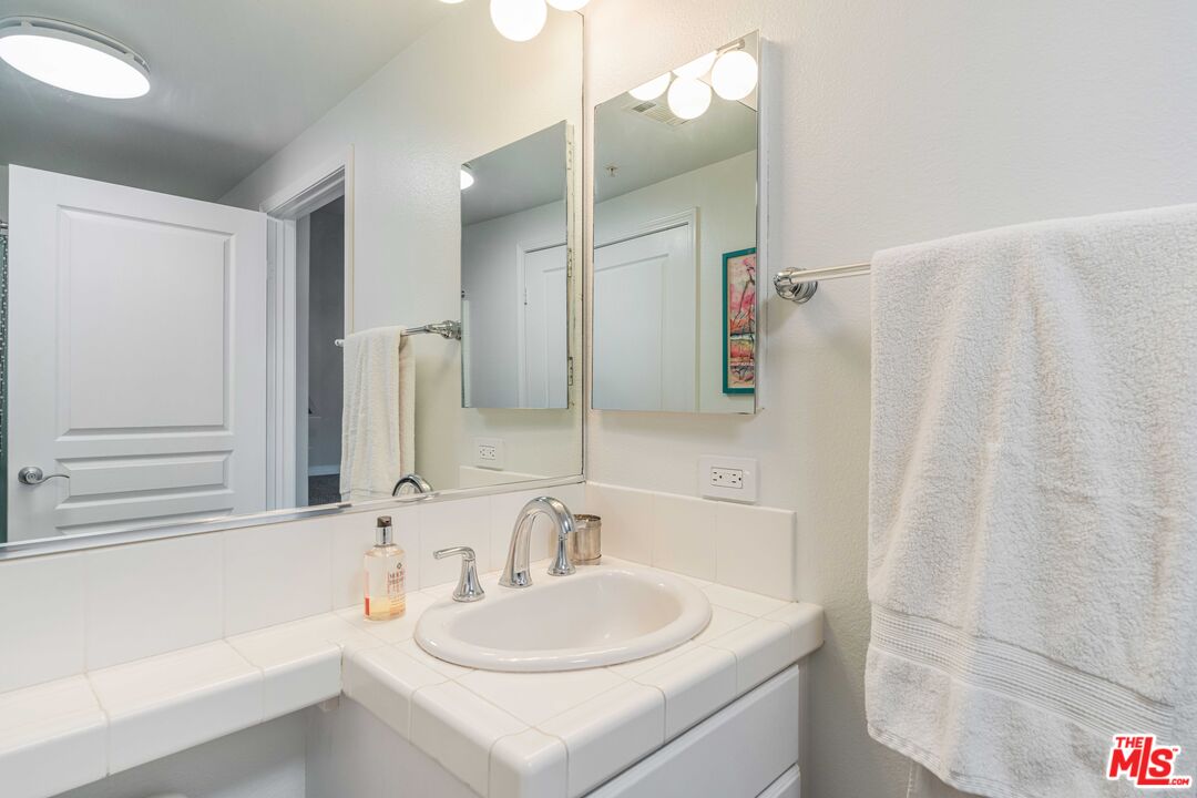 13044 Pacific Promenade Unit: 414