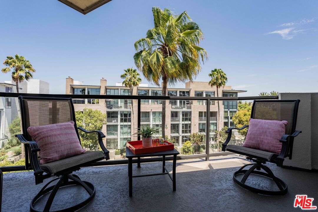13044 Pacific Promenade Unit: 414