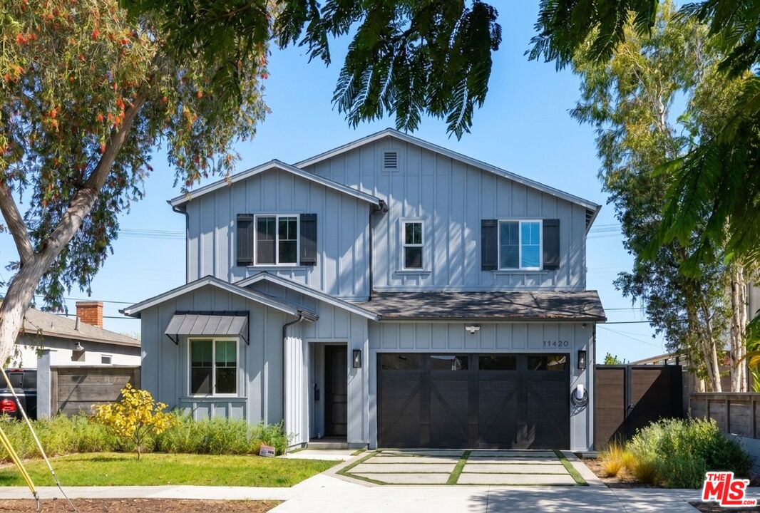 11420 Biona Dr