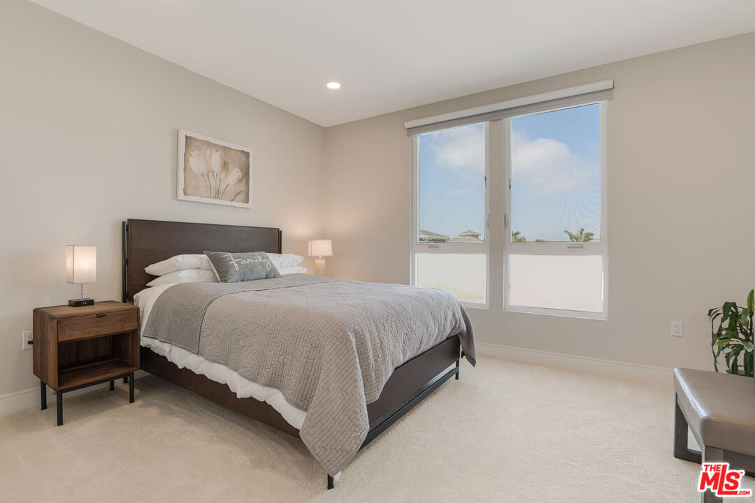 6030 Seabluff Dr Unit: 423