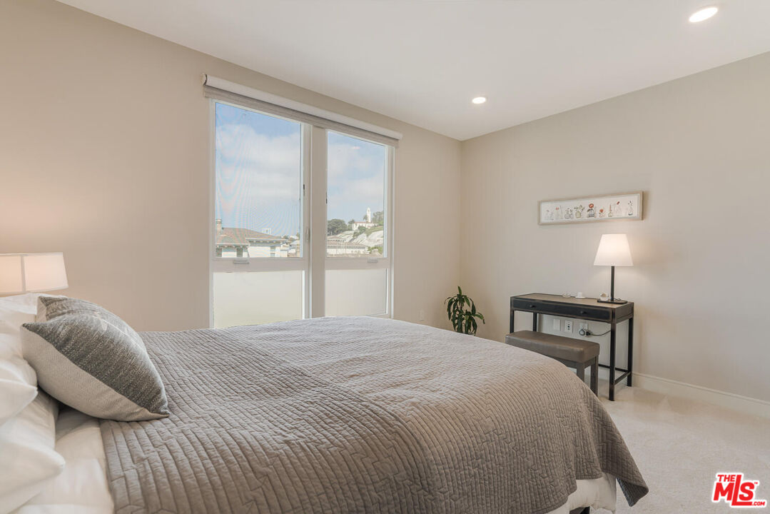 6030 Seabluff Dr Unit: 423