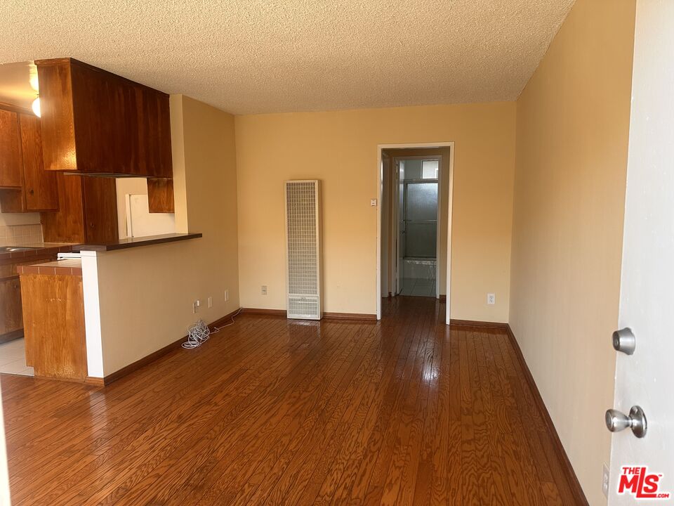 12300 Pacific Ave Unit: 7