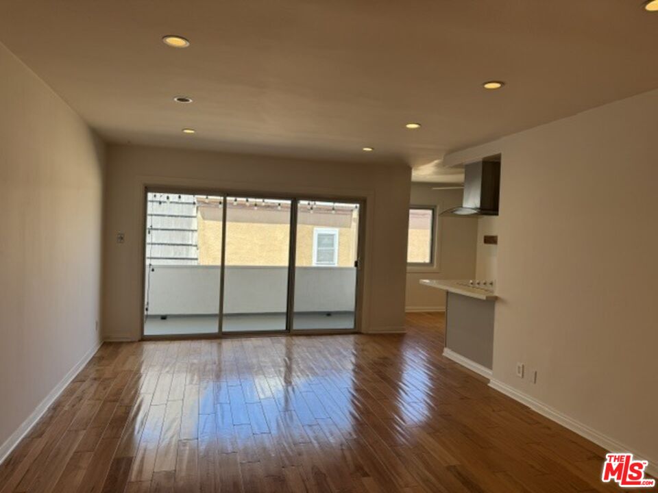 8710 NW Delgany St Unit: 23