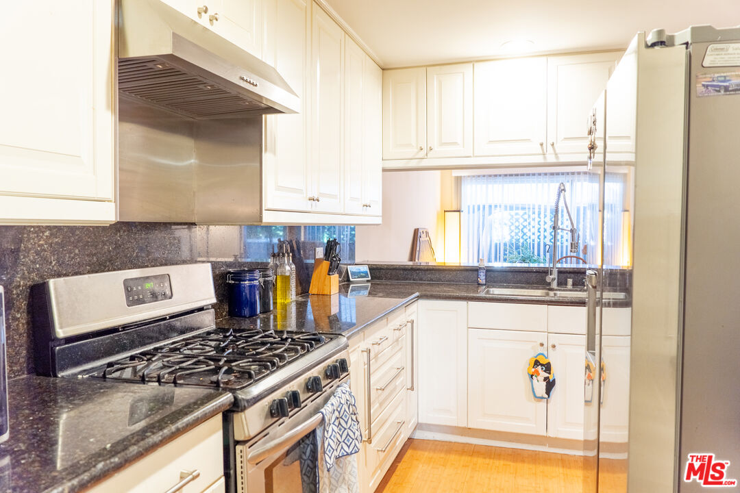 9025 Willis Ave Unit: 158