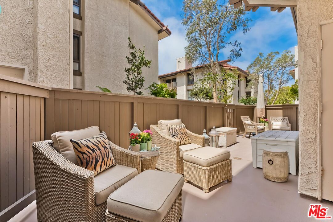 8515 Falmouth Ave Unit: 209