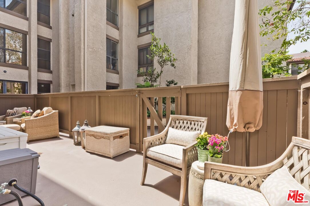 8515 Falmouth Ave Unit: 209