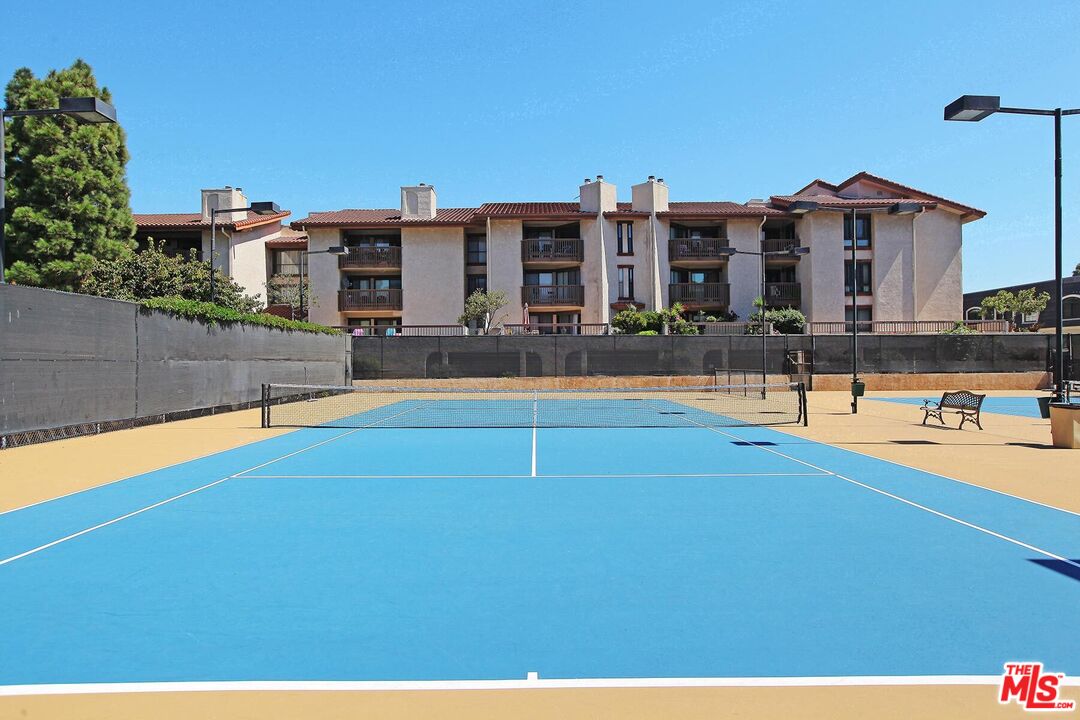 8515 Falmouth Ave Unit: 209