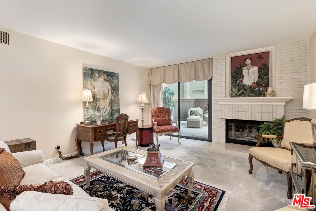 8515 Falmouth Ave Unit: 209