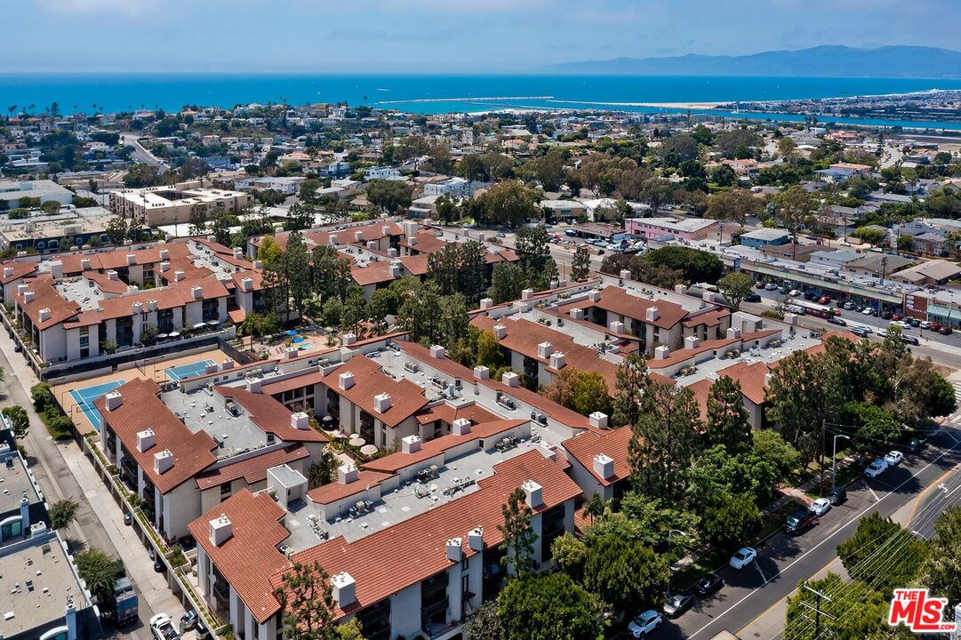 8515 Falmouth Ave Unit: 209
