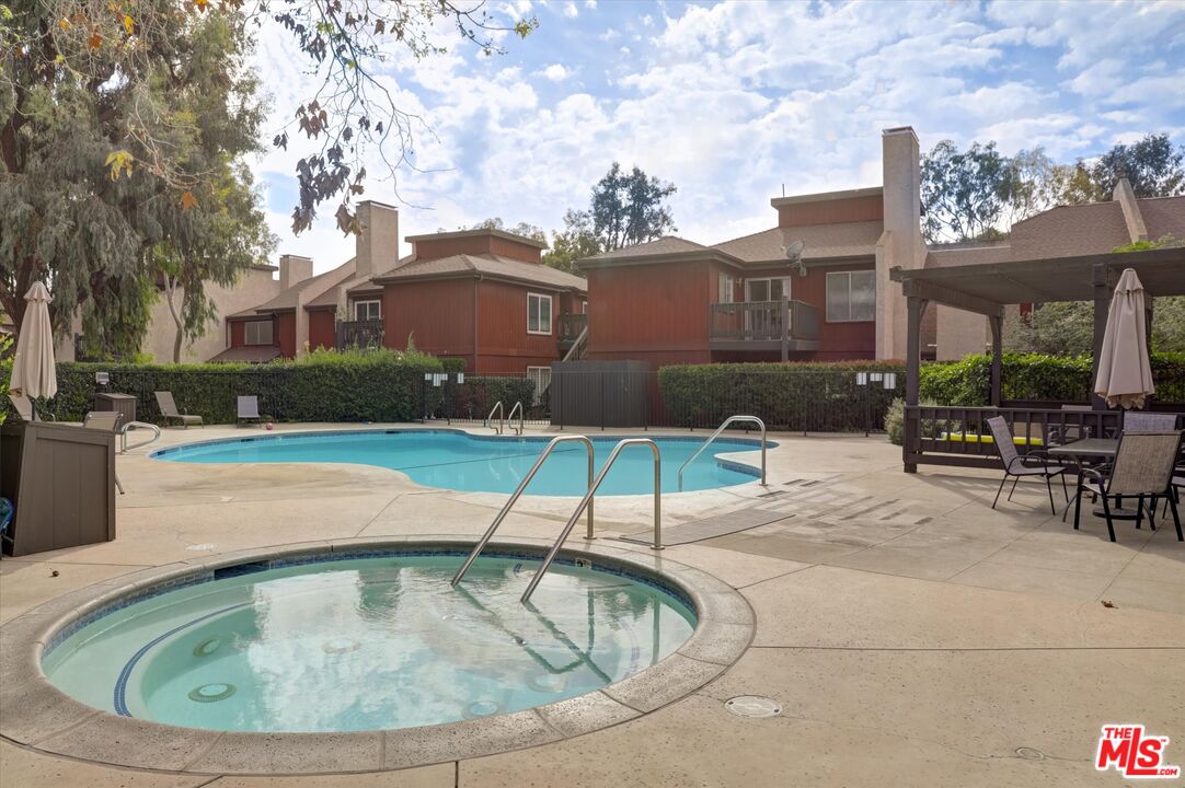 4845 Maytime Ln