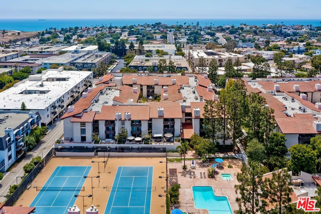 8601 Falmouth Ave Unit: 215